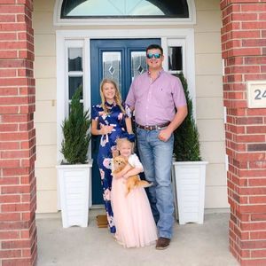 Meet your Posher, Brady